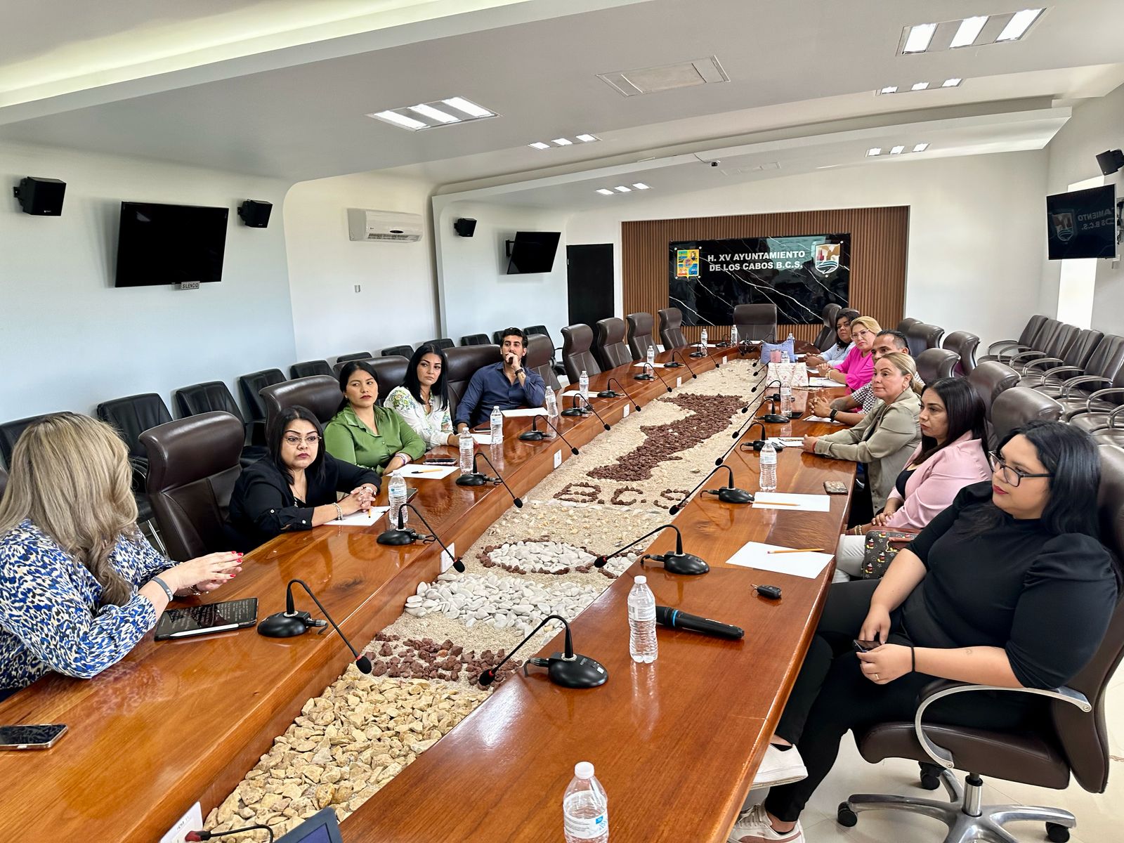 Capacitan a personal del Ayuntamiento de Los Cabos en atención ...