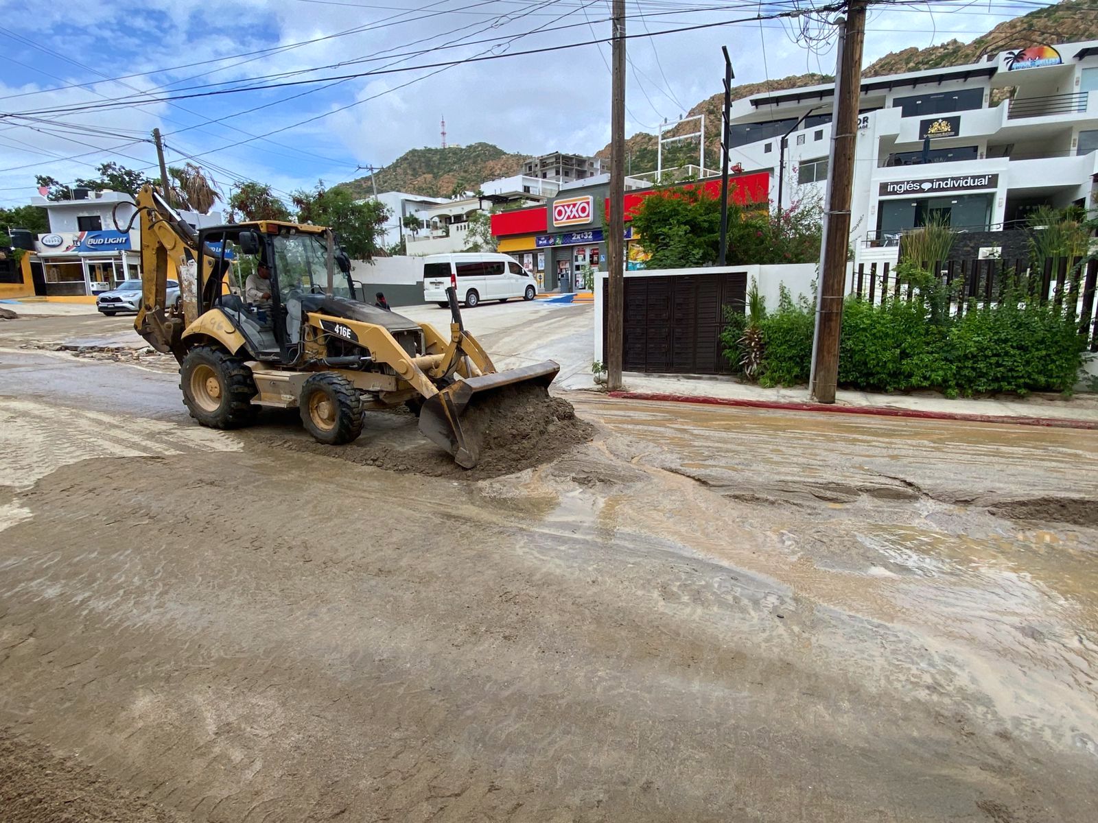 Servicios Públicos intensifica labores de limpieza y desazolve en Cabo ...